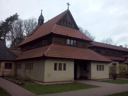 Kaplica w Laskach po remoncie